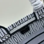 Medium Dior Book Tote - 图片 2