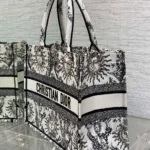 Medium Dior Book Tote - 图片 5