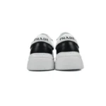 PK God Batch Prada Sneakers Black and White - 图片 2