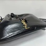 PARIS VII MEDIUM HOBO BAG IN CROCODILE-EMBOSSED PATENT LEATHER - 图片 3