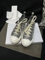 Low-Top Sneakers - 图片 3