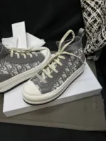 Low-Top Sneakers - 图片 6