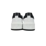 Valentino Garavani ONE STUD Low-Top Sneaker Black and white - 图片 6